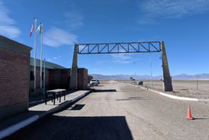 How To Cross The Border Between Argentina & Chile Grenzübergang Sico Pass