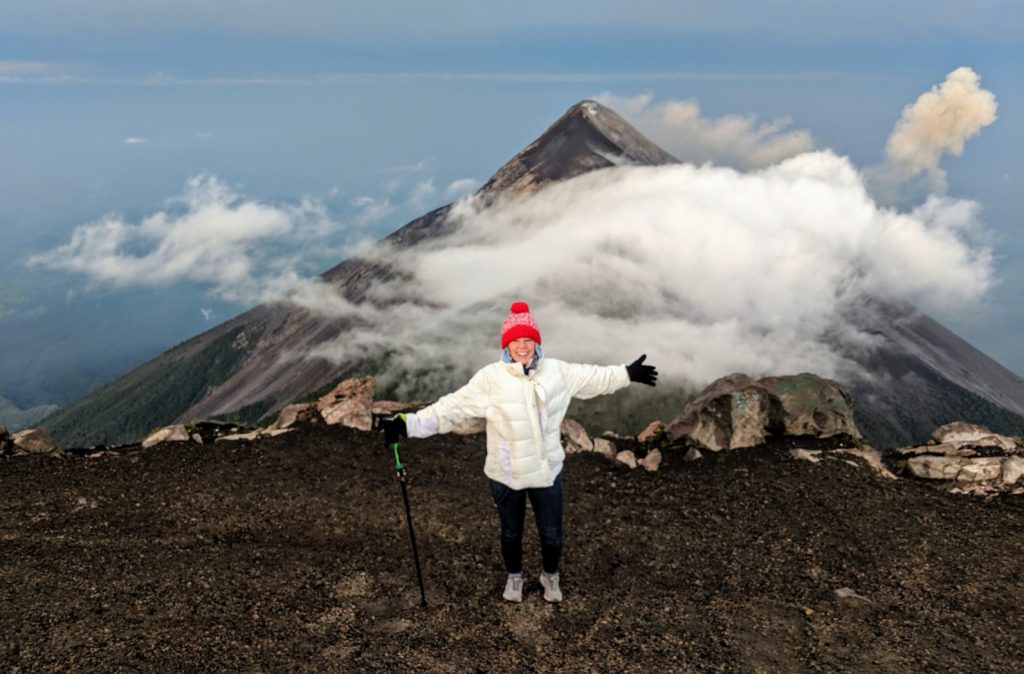 Backpacking Guatemala 2 Weeks | The Perfect Trip for First Timers Wanderung auf den Vulkan Acatenango