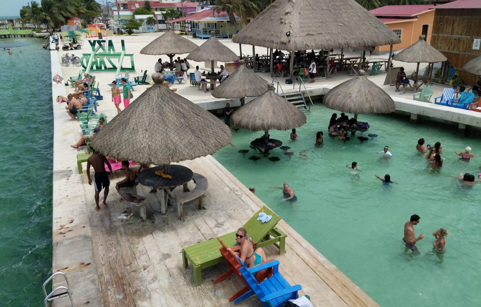 Where To Stay In Caye Caulker + 5 Travel Tips