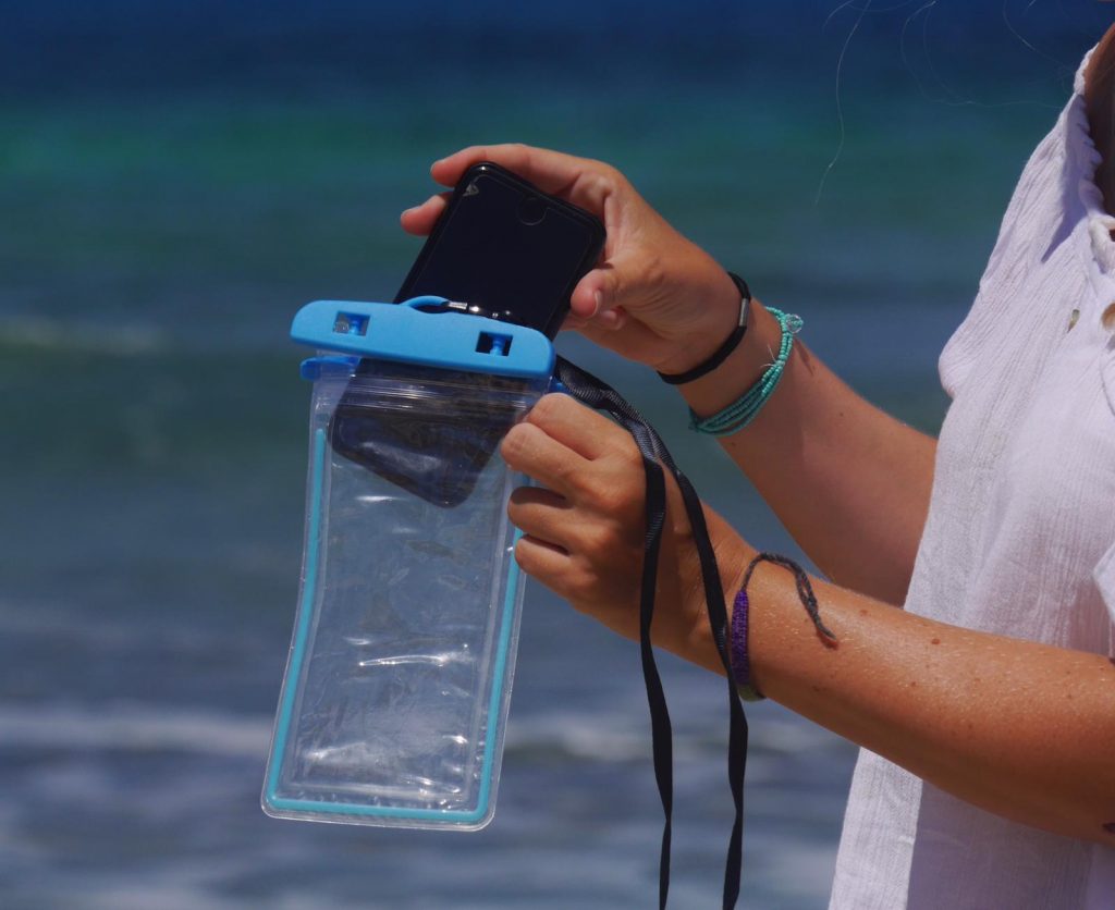 Backpacking Packliste - Was ihr wirklich braucht! Wasserdichte Handyhülle