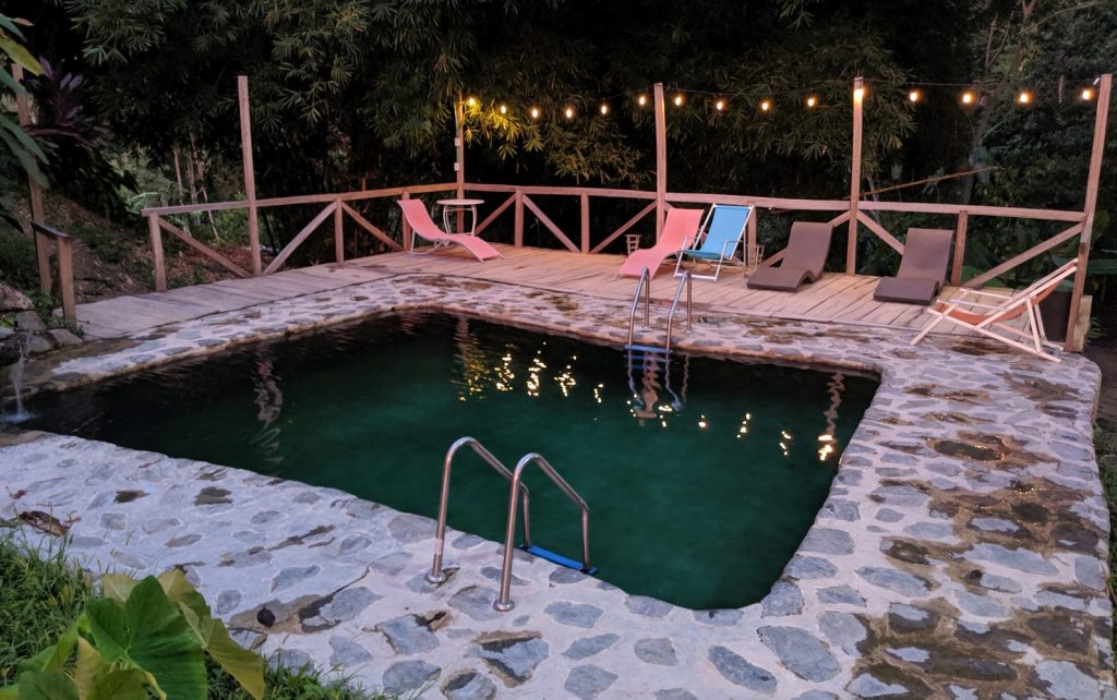 Minca Kolumbien | Entspannen im höchsten Küstengebirge der Welt Pool in Minca, Kolumbien