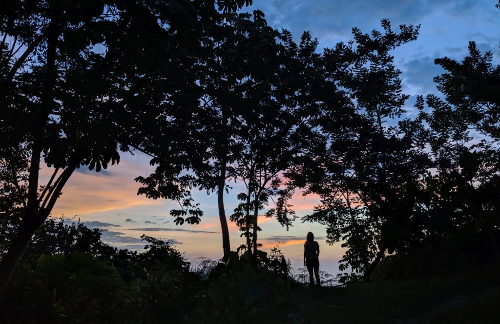Sonnenuntergang un Minca, Kolumbien
