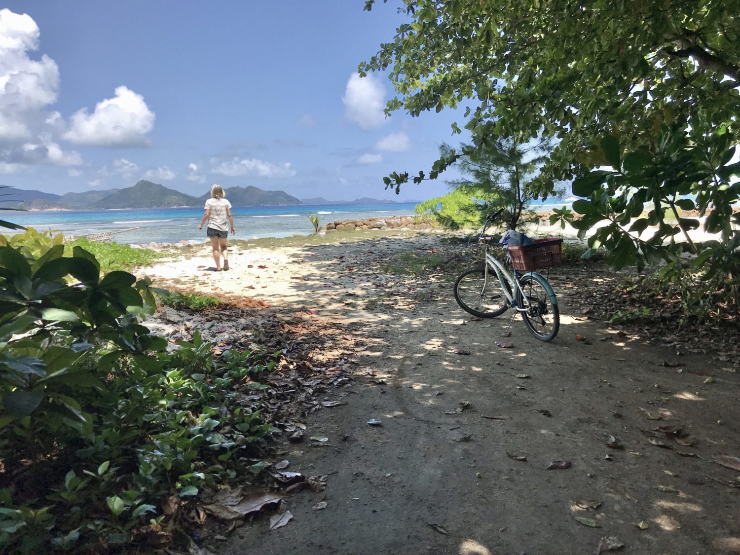 La Digue mit dem Fahrrad Eine Radtour auf der Trauminsel