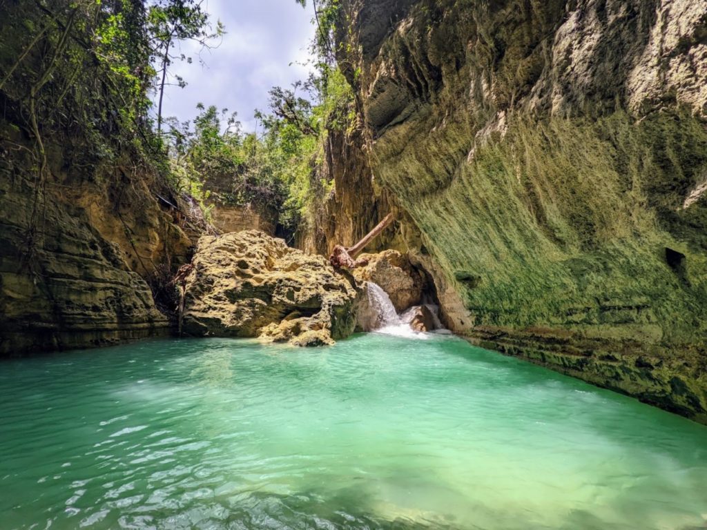 Kawasan Falls Canyoneering 2022 I Wasserfall Wanderung in Cebu
