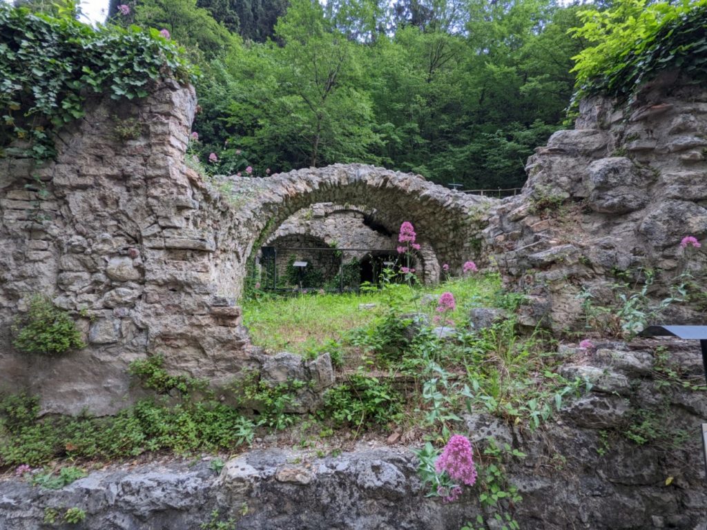 Valle delle Cartiere I Die Papiermühlental Wanderung am Gardasee Valle delle Cartiere I Die Papiermühlental Wanderung am Gardasee