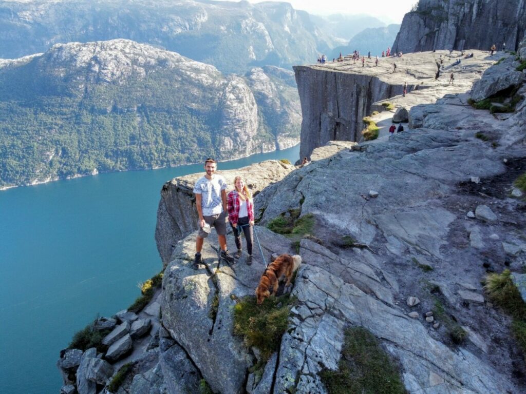 Preikestolen Wanderung in 2025 I Anreise, Parken, Tipps Preikestolen Wanderung in 2025 I Anreise, Parken, Tipps