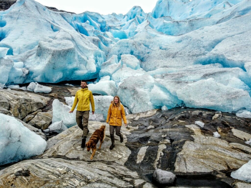 Svartisen Gletscher Wanderung I Der komplette Guide (Parken, Boot, Wanderung)