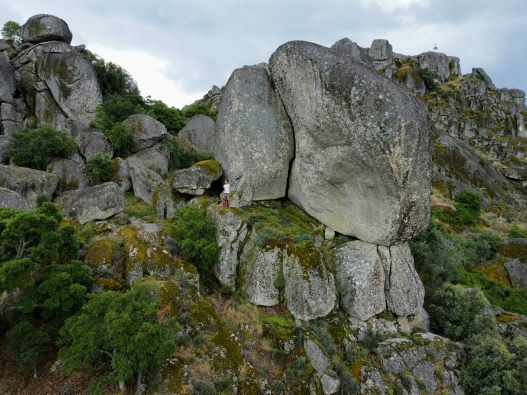 Monsanto Portugal I Highlights des Felsendorfs & Parkplatz-Tipps für 2025 Monsanto Portugal I Highlights des Felsendorfs & Parkplatz-Tipps für 2025