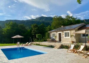 Montenegro Itinerary | 7 Perfect Days for Firsttimers