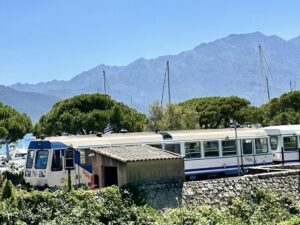 Calvi Korsika: Zitadelle, Strandzug & Tipps (2026)